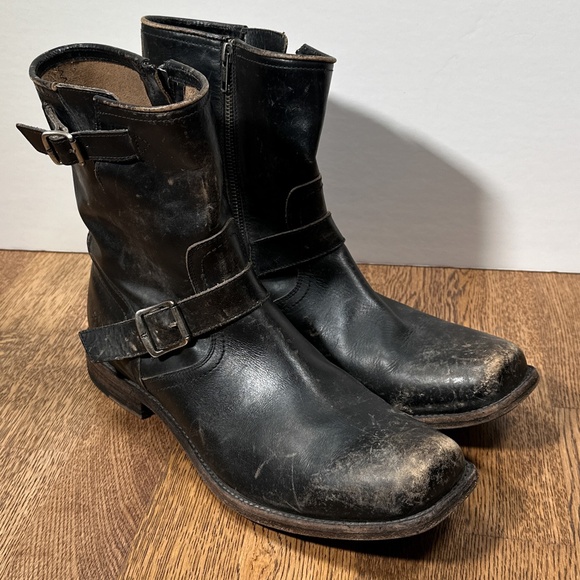 Sold - Picture 2 of 12